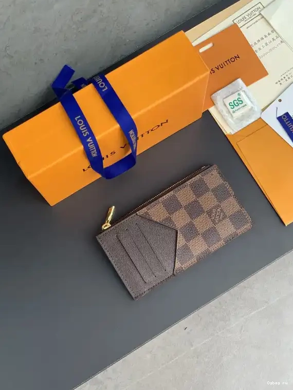 HOLDER LOUIS COIN CARD VUITTON 0618